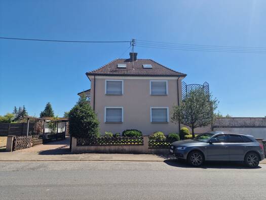 Einfamilienhaus zum Kauf 315.000 € 7 Zimmer 170 m² 1.466 m² Grundstück frei ab sofort Obere Hochstraße 136 Oberbexbach Bexbach 66450