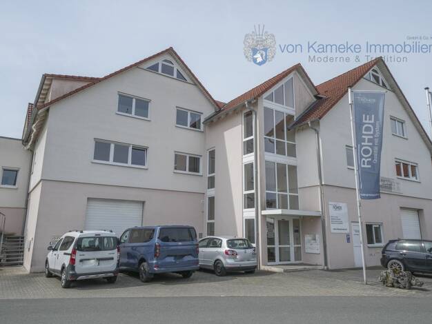 Bürofläche zur Miete 2.560 € 5 Zimmer 197 m² Bürofläche Röttenbach 91341