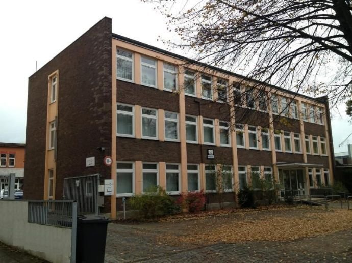 Bürofläche zur Miete provisionsfrei 1.500 € 1 Zimmer 250 m²<br/>Bürofläche ab 250 m²<br/>Teilbarkeit Brolingstraße 51 Holstentor - Nord Lübeck 23554