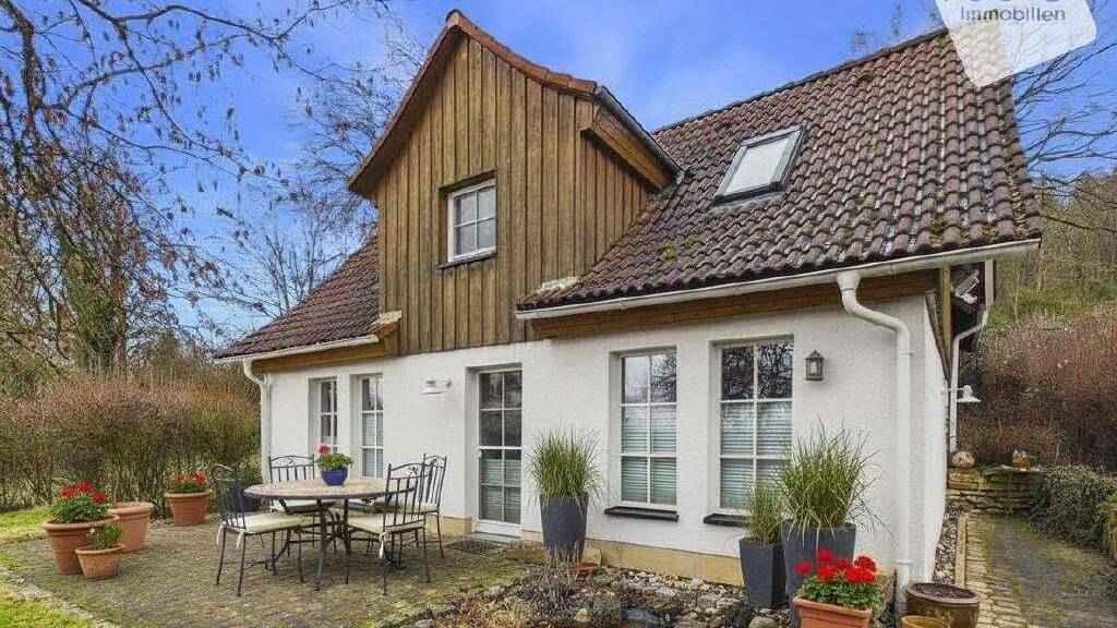 Einfamilienhaus zum Kauf 580.000 € 3 Zimmer 140 m² 2.290 m² Grundstück Coburg 96450