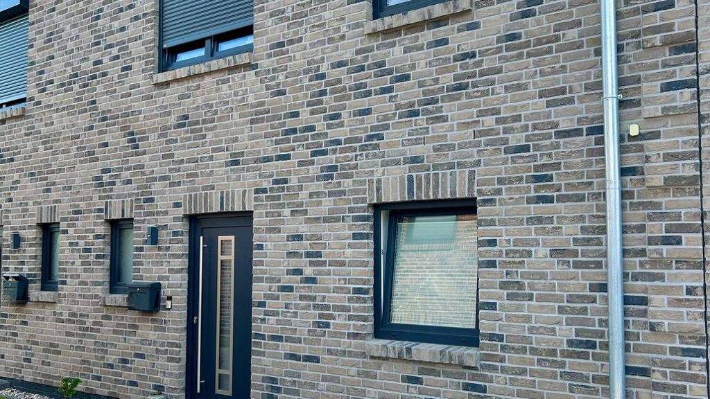 Doppelhaushälfte zum Kauf provisionsfrei 649.000 € 5 Zimmer 140,9 m² 270 m² Grundstück frei ab sofort Henstedt-Ulzburg 24558