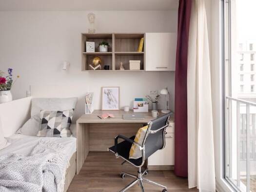 Studio zur Miete 872 € 20 m² frei ab 01.09.2025 Habsburger Straße 132-134 Neuburg Freiburg im Breisgau 79104