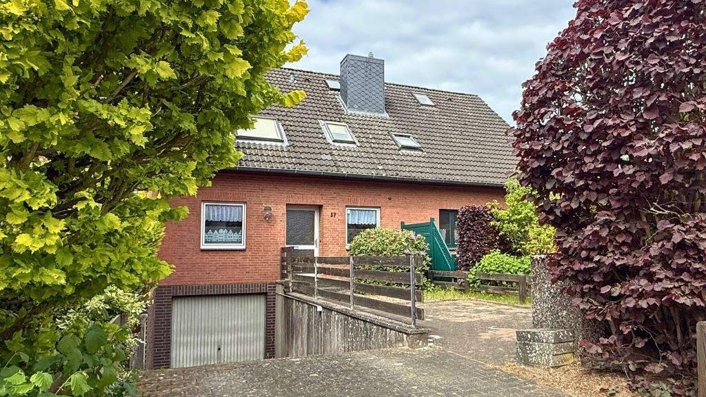 Reihenmittelhaus zum Kauf 179.000 € 4 Zimmer 125 m² 353 m² Grundstück Suderburg 29556
