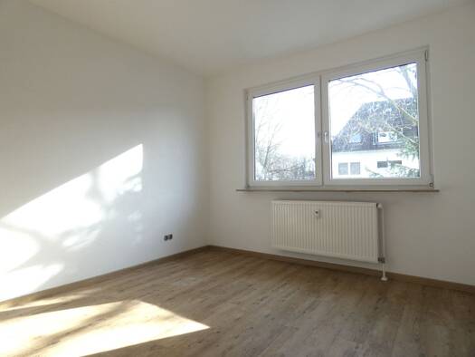 Wohnung zur Miete 678 € 3 Zimmer 73,4 m² 1. Geschoss frei ab 01.11.2026 Schliemannstr. 19 Frohnhausen Essen 45144