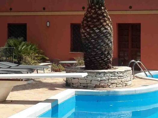 Haus zum Kauf 1.500.000 € 473 m² Erice 91016