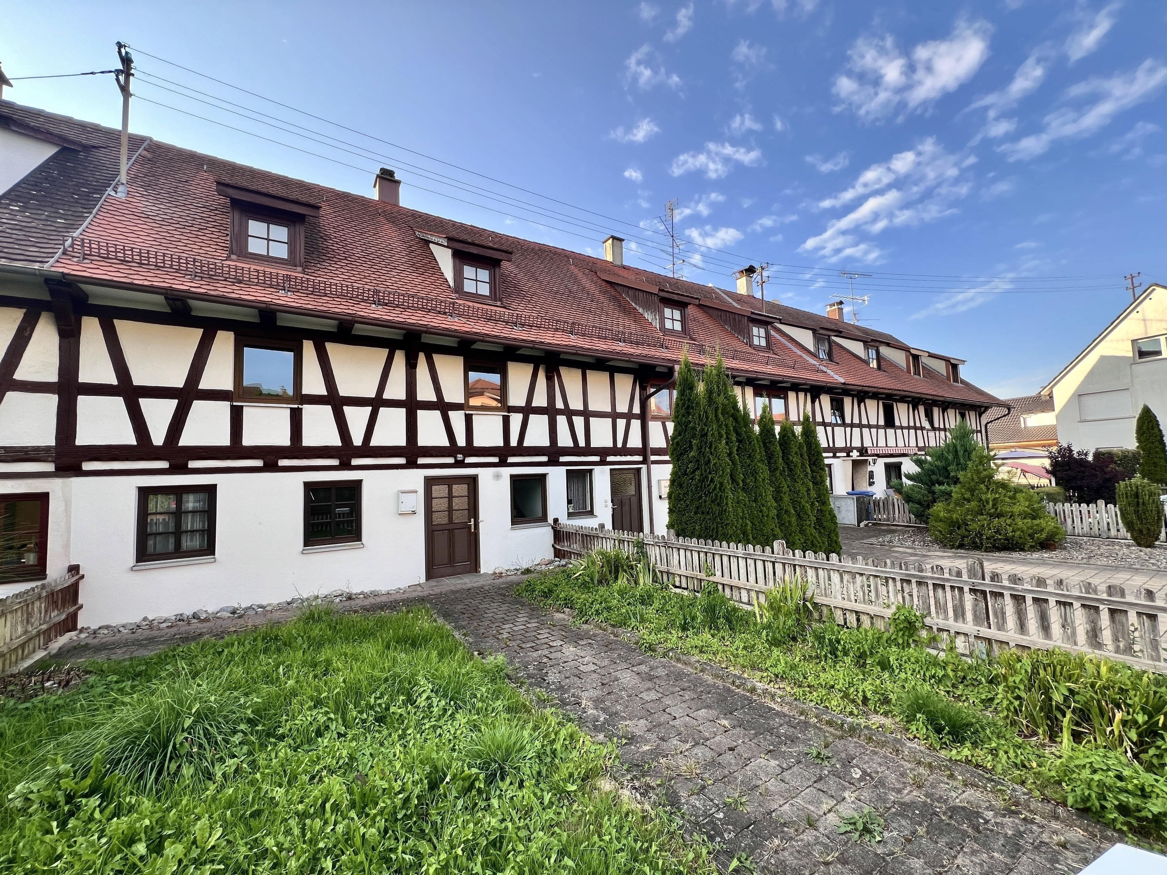 Reihenmittelhaus zum Kauf 135.000 € 5 Zimmer 155 m²<br/>Wohnfläche 309 m²<br/>Grundstück ab sofort<br/>Verfügbarkeit Roth Rot 88430