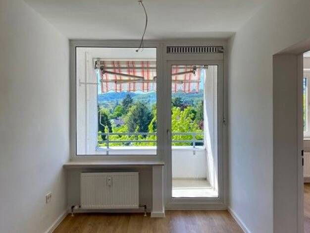 Wohnung zur Miete 863 € 3 Zimmer 75 m² 6. Geschoss frei ab sofort Mainblick 67 Schönberg Kronberg im Taunus 61476