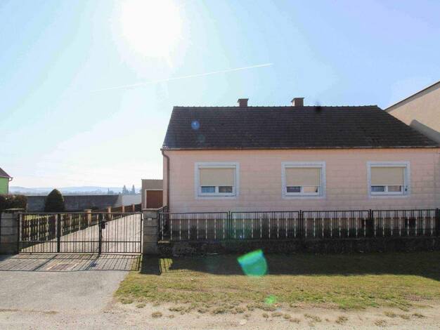 Einfamilienhaus zum Kauf 249.000 € 3 Zimmer 100 m² 725 m² Grundstück frei ab sofort Rust im Tullnerfeld 3451