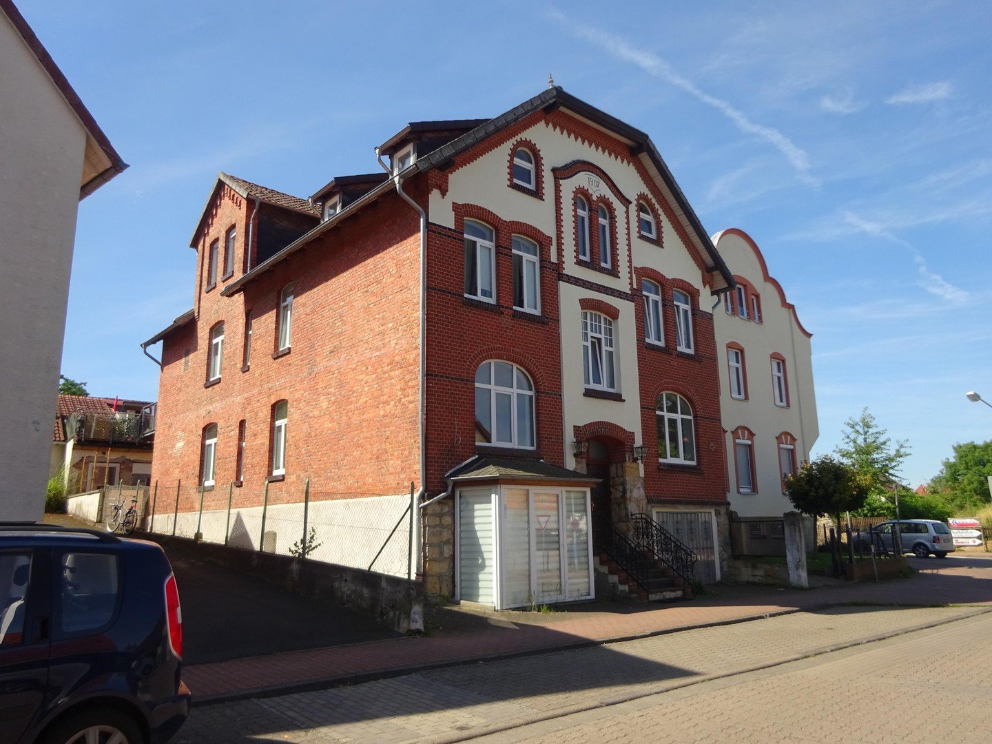 Mehrfamilienhaus zum Kauf provisionsfrei 599.000 € 11 Zimmer 355 m²<br/>Wohnfläche 357 m²<br/>Grundstück Ronnenberg Ronnenberg 30952