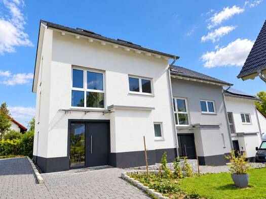Reihenendhaus zum Kauf - Erstbezug 555.000 € 5 Zimmer 140 m² 127 m² Grundstück Weberstraße 9 Niederschopfheim Hohberg 77749
