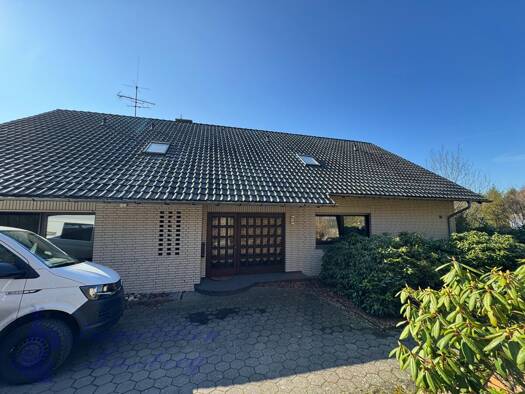 Einfamilienhaus zur Miete 1.600 € 8 Zimmer 250 m² frei ab sofort Hörste Lage 32791