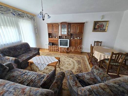 Wohnung zum Kauf 270.000 € 4 Zimmer 81 m² 1. Geschoss Kastela