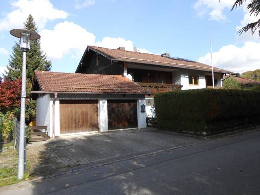 Doppelhaushälfte zum Kauf 375.000 € 5 Zimmer 120 m² 379 m² Grundstück Tacherting 83342