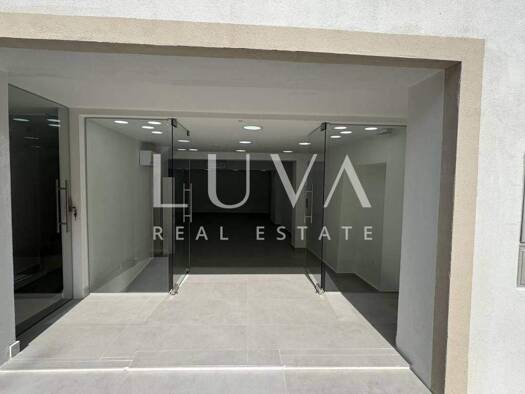 Büro zur Miete 2.200 € Porec Luka