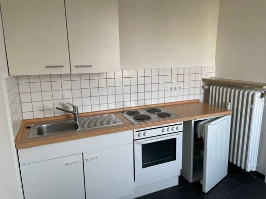 Studio zur Miete 540 € 1 Zimmer 40,1 m² frei ab 01.10.2026 Gärten b Wöhrd Weiterer Innenstadtgürtel West / Nord / Ost 90489