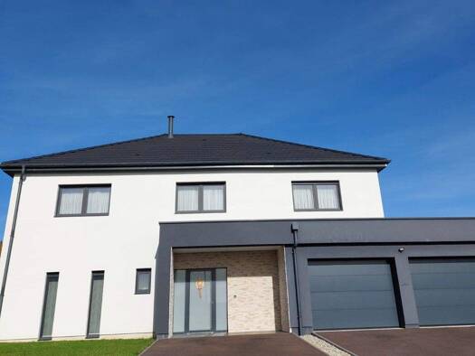 Haus zum Kauf 585.000 € 7 Zimmer 240 m² 1.200 m² Grundstück frei ab sofort Folpersviller Frauenberg  57200