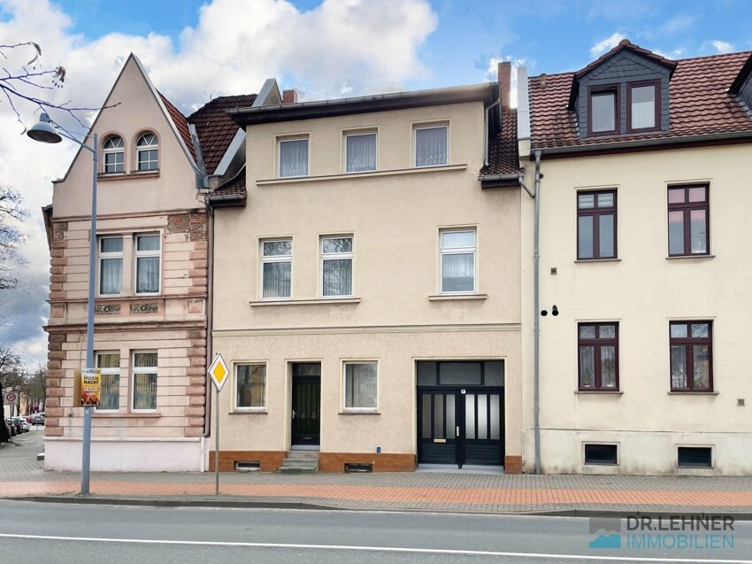 Stadthaus zum Kauf 89.000 € 6 Zimmer 89 m²<br/>Wohnfläche 116 m²<br/>Grundstück Bernburg Bernburg 06406