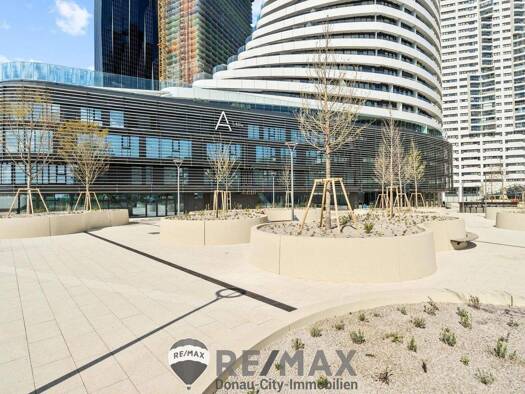 Wohnung zur Miete 2.000 € 2 Zimmer 50 m² 7. Geschoss Wien 1220