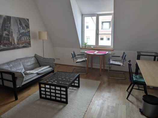 Studio zur Miete 600 € 2 Zimmer 45 m² Geschoss 5/6 frei ab 01.04.2026 Riehlstr. Gärten b Wöhrd Nürnberg 90489