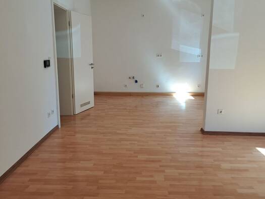Wohnung zur Miete 630 € 2 Zimmer 63 m² Geschoss EG/4 frei ab sofort Erlenstraße 19 Gibitzenhof Südliche Außenstadt 90441