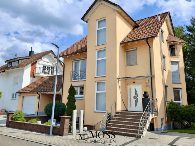 Einfamilienhaus zum Kauf 969.000 € 7,5 Zimmer 283 m² 614 m² Grundstück Beuren Singen (Hohentwiel) 78224