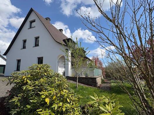 Einfamilienhaus zum Kauf 459.000 € 5 Zimmer 153 m² 1.411 m² Grundstück Holthausen Plettenberg 58840
