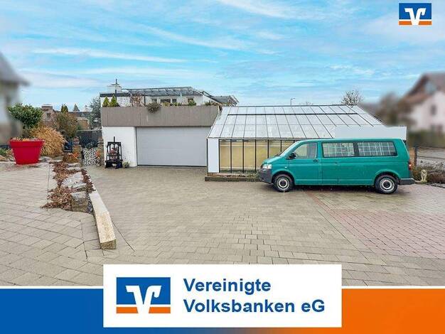 Haus zum Kauf 1.350.000 € 8 Zimmer 187,6 m² 919 m² Grundstück Musberg Leinfelden-Echterdingen / Musberg 70771