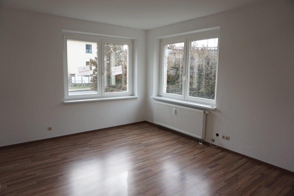 Wohnung zur Miete 449 € 3 Zimmer 85 m²<br/>Wohnfläche EG<br/>Geschoss Jahnstraße 25 Weißenborn 322 Zwickau 08058