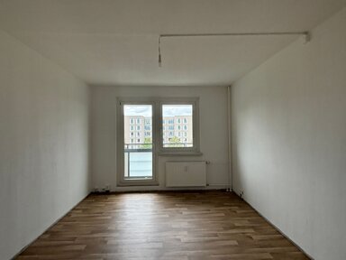 Wohnung zur Miete 809 € 3 Zimmer 69,9 m² 5. Geschoss frei ab sofort Kastanienallee 124 Hellersdorf Berlin 12627