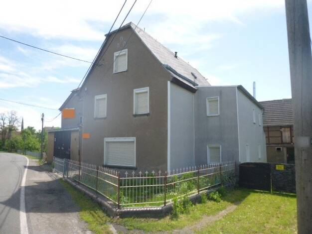 Einfamilienhaus zum Kauf 110.000 € 7 Zimmer 179 m² 700 m² Grundstück Frauendorf Frohburg 04654