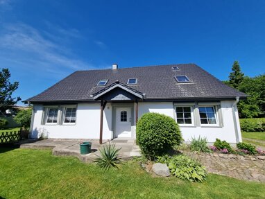 Haus zum Kauf 550.000 € 9 Zimmer 245 m² 3.079 m² Grundstück Wreechen Putbus 18581