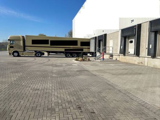 Halle/Industriefläche zur Miete 2.300 m² Lagerfläche teilbar von 2.300 m² bis 2.300 m² Niederzwehren Kassel 34134