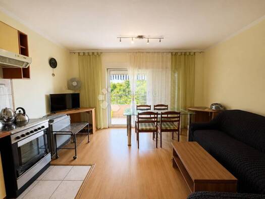 Wohnung zur Miete 220 € 4 Zimmer 77 m² Geschoss 2/2 Mihotići, Matulji Matulji 51211