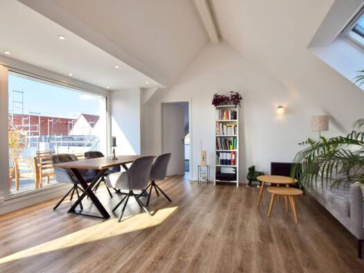 Wohnung zur Miete 1.450 € 2,5 Zimmer 65 m² Dachgeschoss, 3. Geschoss Leinfelden-Echterdingen / Echterdingen 70771