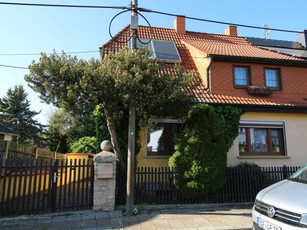 Doppelhaushälfte zum Kauf 238.000 € 4 Zimmer 95,8 m² 435,1 m² Grundstück Möbisburg-Rhoda Erfurt 99094