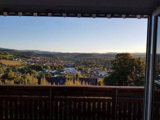 Wohnung zur Miete 620 € 3 Zimmer 83 m² 2. Geschoss frei ab 01.04.2026 Roßbergstr. 7 Miltach 93468