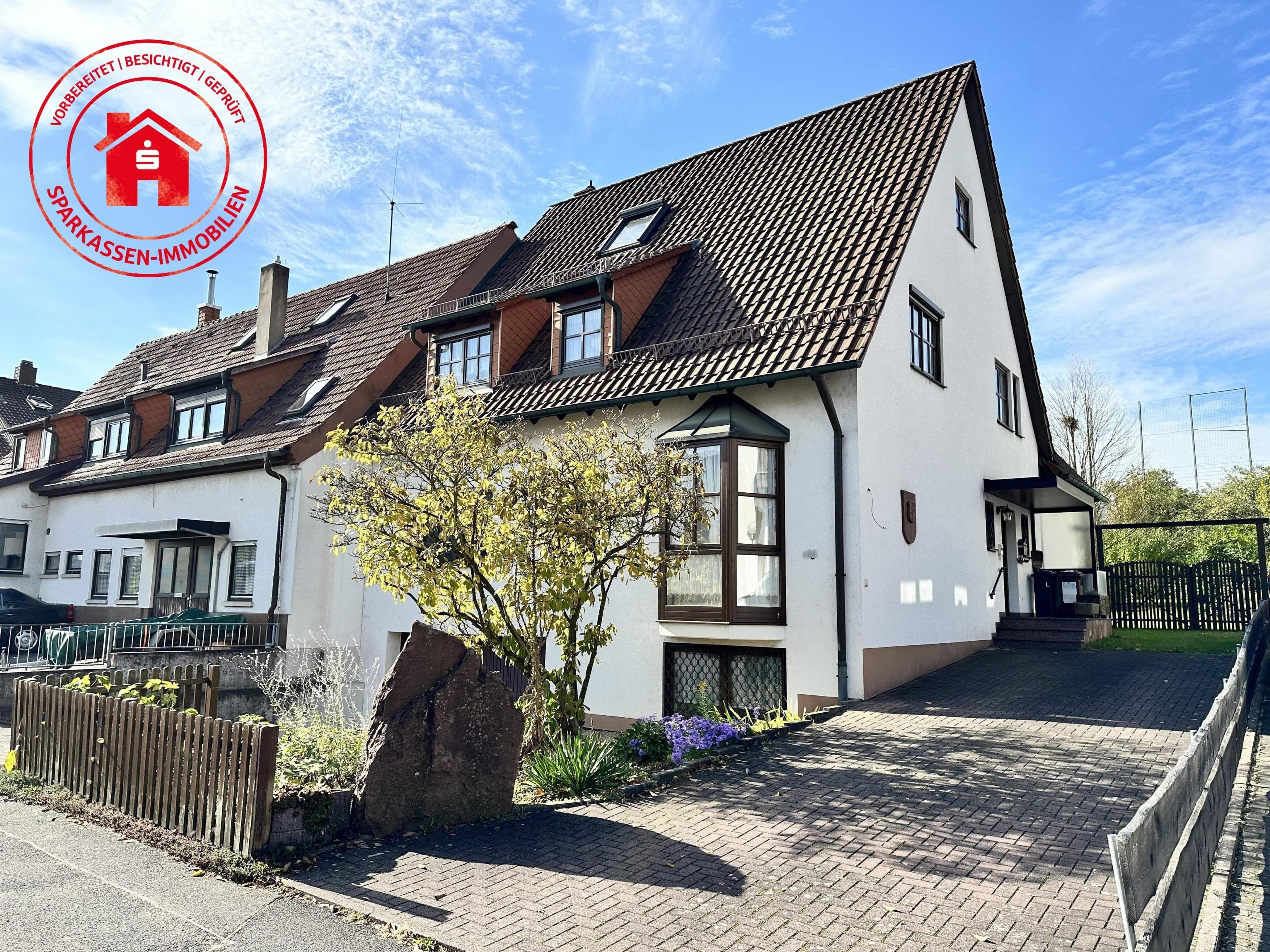 Einfamilienhaus zum Kauf 395.000 € 6 Zimmer 193 m²<br/>Wohnfläche 774 m²<br/>Grundstück ab sofort<br/>Verfügbarkeit Bestenheid Wertheim 97877