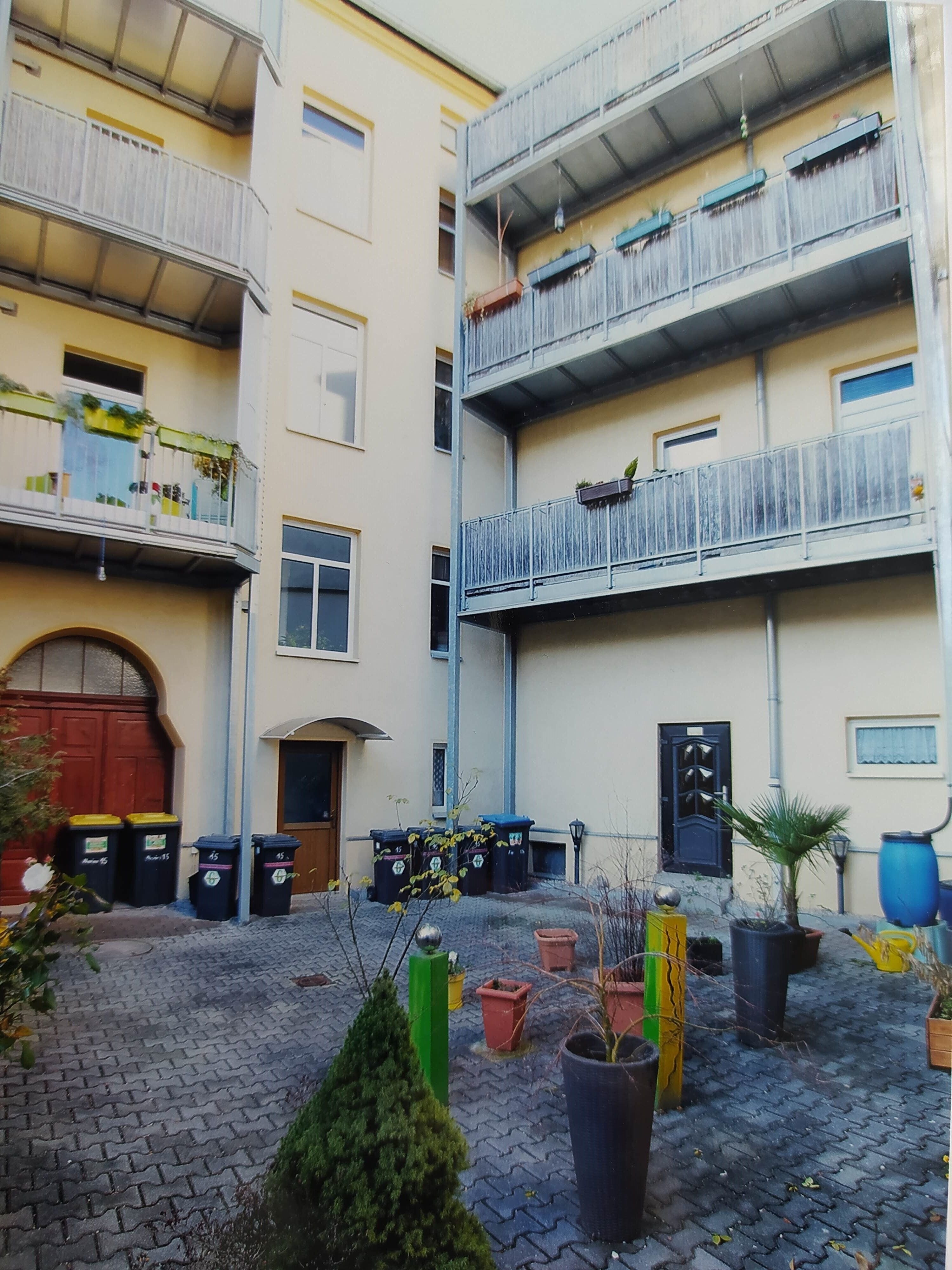 Wohn- und Geschäftshaus zum Kauf als Kapitalanlage geeignet 399.000 € 429,1 m²<br/>Fläche 235 m²<br/>Grundstück Ostviertel Gera 07546