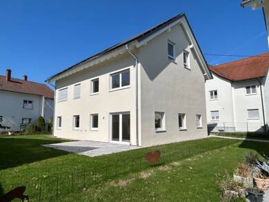 Doppelhaushälfte zur Miete 1.500 € 6,5 Zimmer 143 m² 250 m² Grundstück frei ab sofort Äpfingen Maselheim 88437