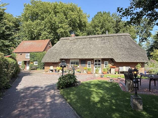 Haus zum Kauf 395.000 € 4 Zimmer 101 m² 660 m² Grundstück Blumenstraße 1 Burhave Butjadingen 26969