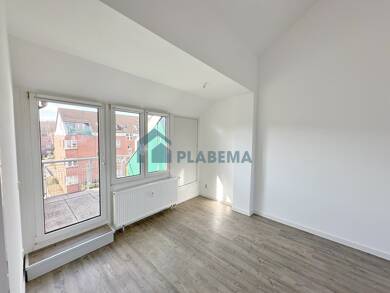 Wohnung zur Miete 887 € 2 Zimmer 63 m² Dachgeschoss Lindenbergviertel Neubrandenburg 17033