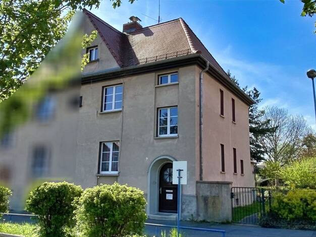 Doppelhaushälfte zum Kauf 113.000 € 4 Zimmer 93 m² 580 m² Grundstück Zittau Zittau 02763