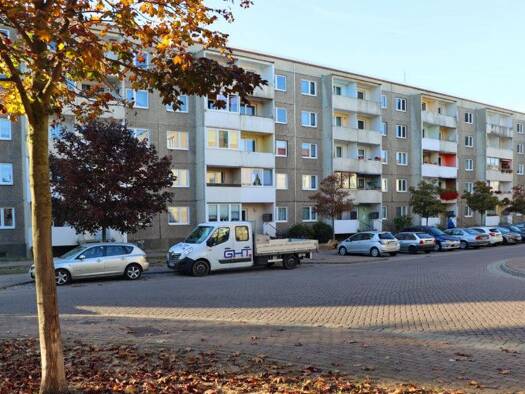 Wohnung zur Miete 390 € 4 Zimmer 64,9 m² EG frei ab 01.10.2026 Wörlitzer Straße 45 Innenstadt Dessau-Roßlau 06844
