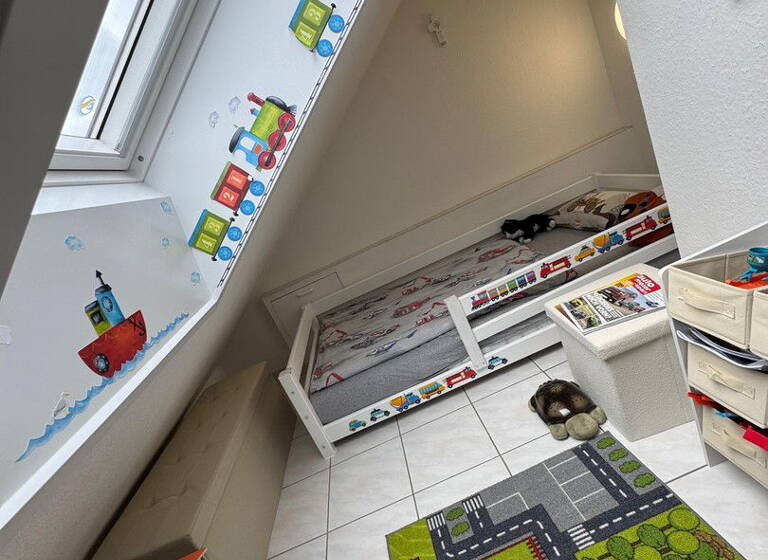 Maisonette zum Kauf provisionsfrei 209.000 € 4 Zimmer 86 m²<br/>Wohnfläche 3.<br/>Geschoss Calmbach Bad Wildbad 75323