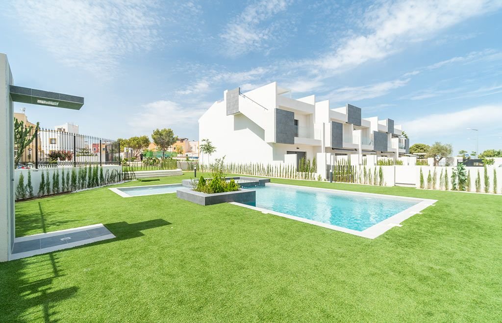 Wohnung zum Kauf 350.000 € 6 Zimmer 74,7 m²<br/>Wohnfläche Torrevieja