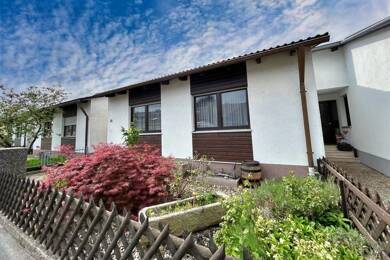 Reihenmittelhaus zum Kauf 355.000 € 5 Zimmer 125 m² 370 m² Grundstück Planungsbezirk 130 Straubing 94315