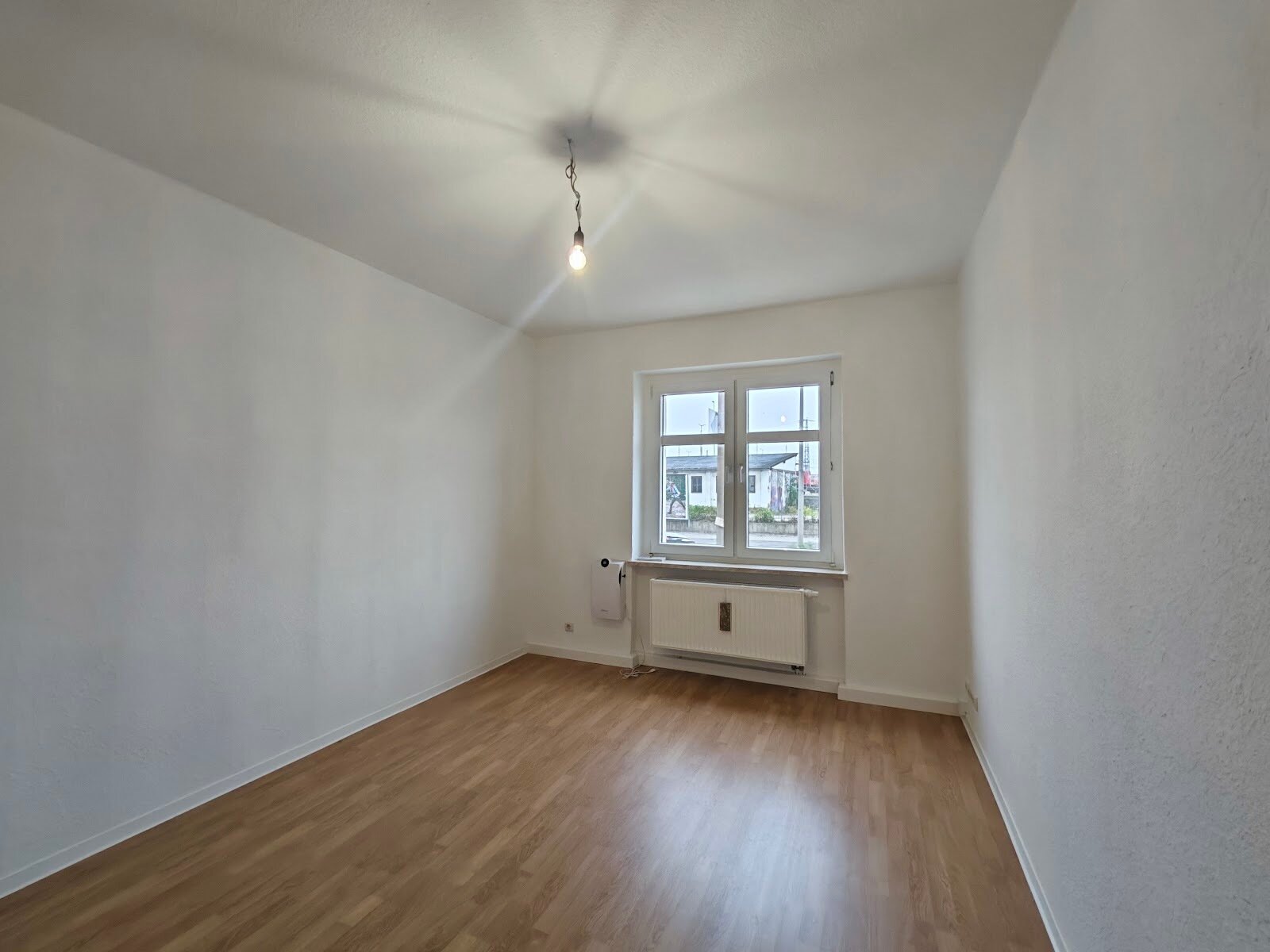 Wohnung zur Miete 383 € 3 Zimmer 60,7 m²<br/>Wohnfläche EG<br/>Geschoss Berliner Straße 225 Diemitz Halle (Saale) 06116