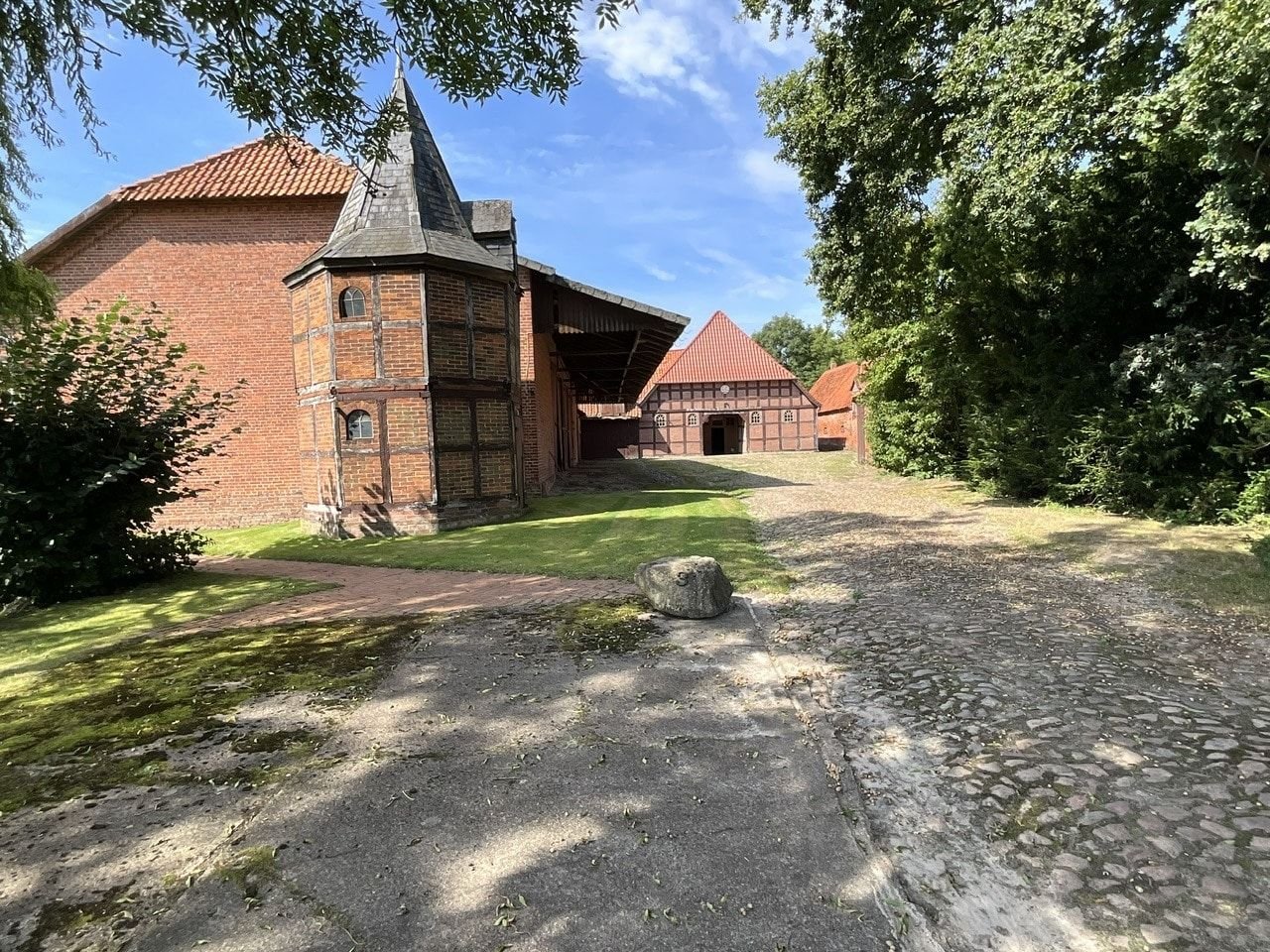 Land-/Forstwirtschaft zum Kauf 298.000 € 9.289 m²<br/>Grundstück Dedendorf Bücken 27333