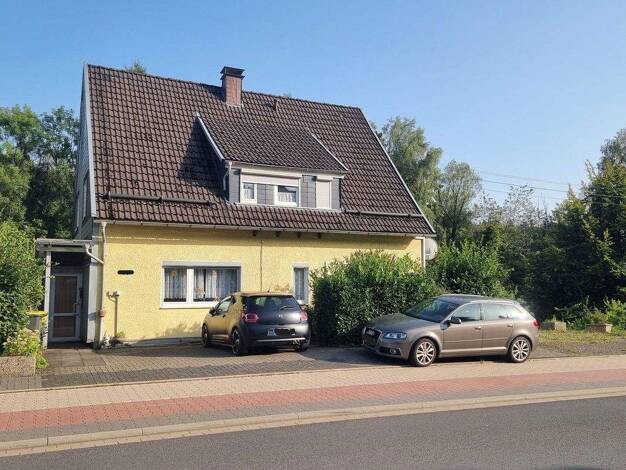 Einfamilienhaus zum Kauf provisionsfrei 230.000 € 7 Zimmer 150,4 m² 627 m² Grundstück Allenbach Hilchenbach - Allenbach 57271