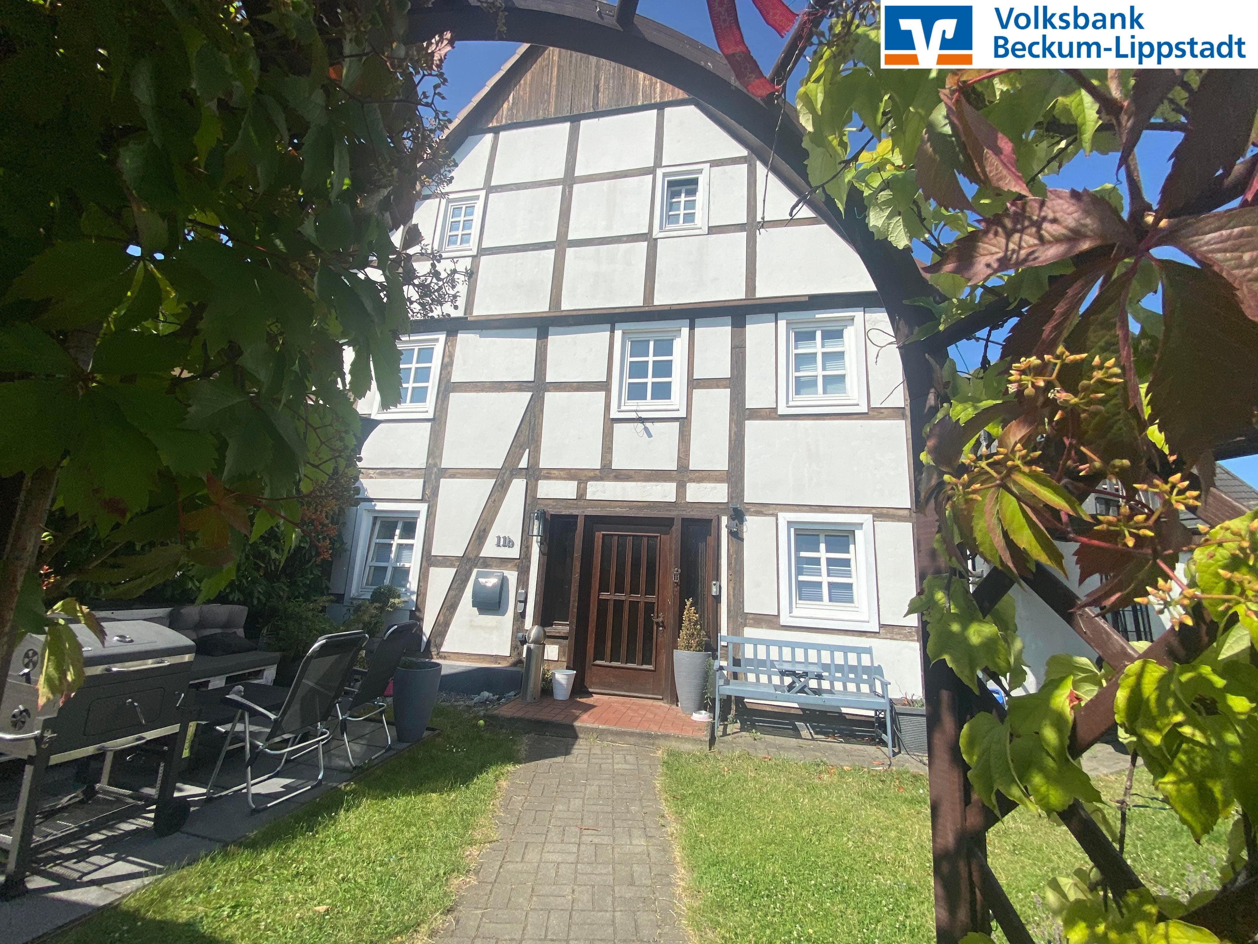 Einfamilienhaus zum Kauf 249.000 € 5 Zimmer 140 m²<br/>Wohnfläche 455 m²<br/>Grundstück Erwitte Erwitte 59597